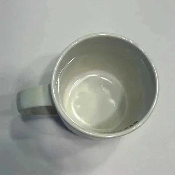 Starbucks 2011 Christmas Bird and Mitten mug 10fl oz - Picture 5 of 6